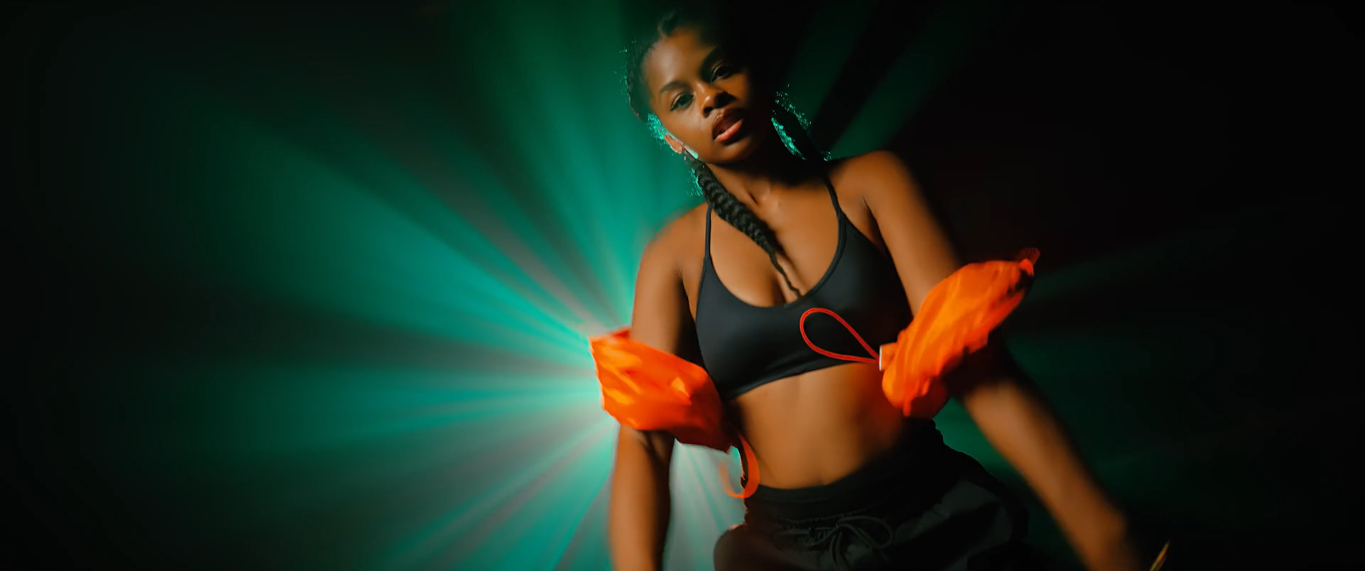 DOR POUPPEE - POZE Music Video_SCENES_5 (Medium)